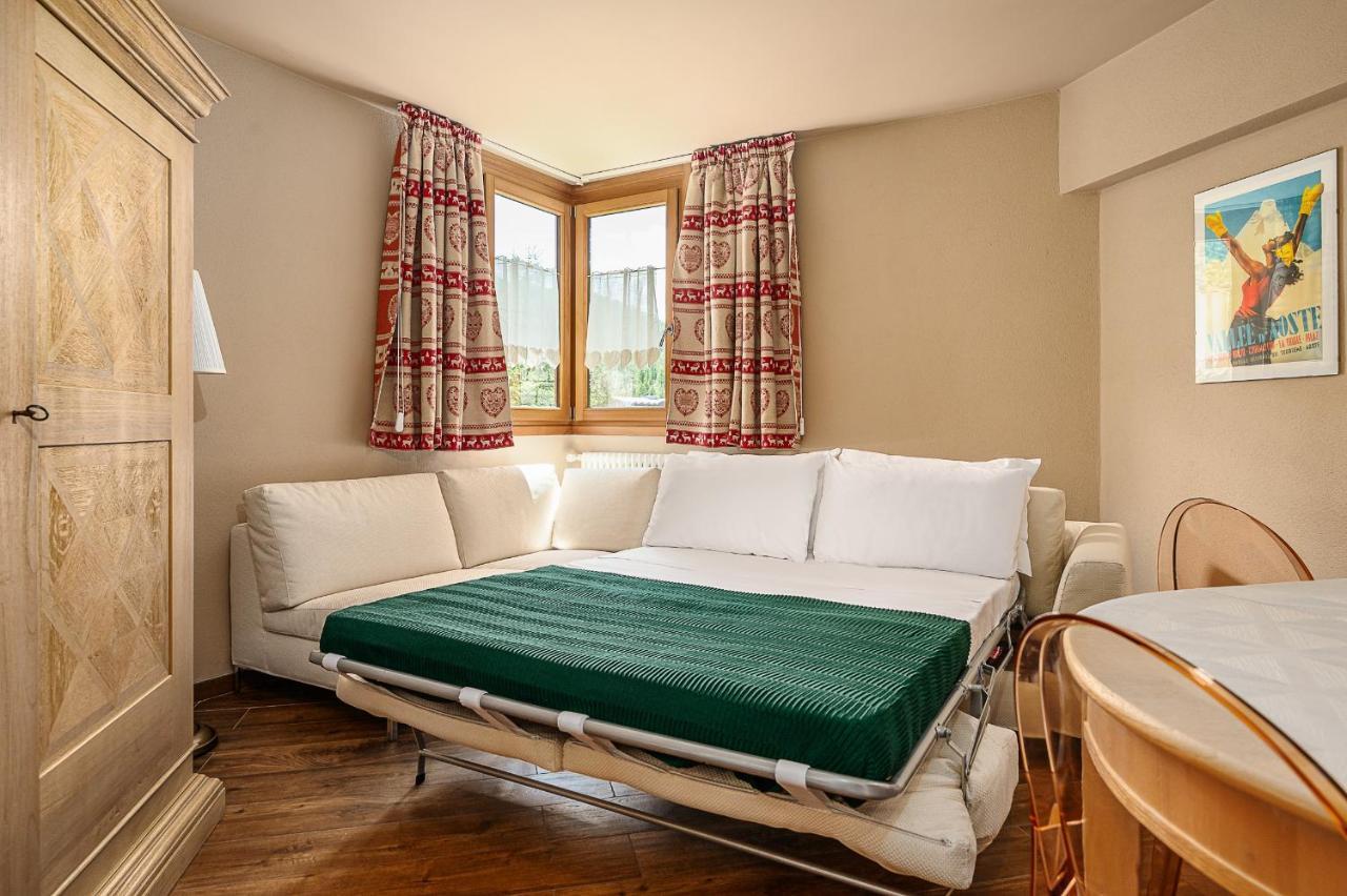 Hemeras Boutique Homes : Apartment 200M From The Skylift Breuil-Cervinia Exterior foto